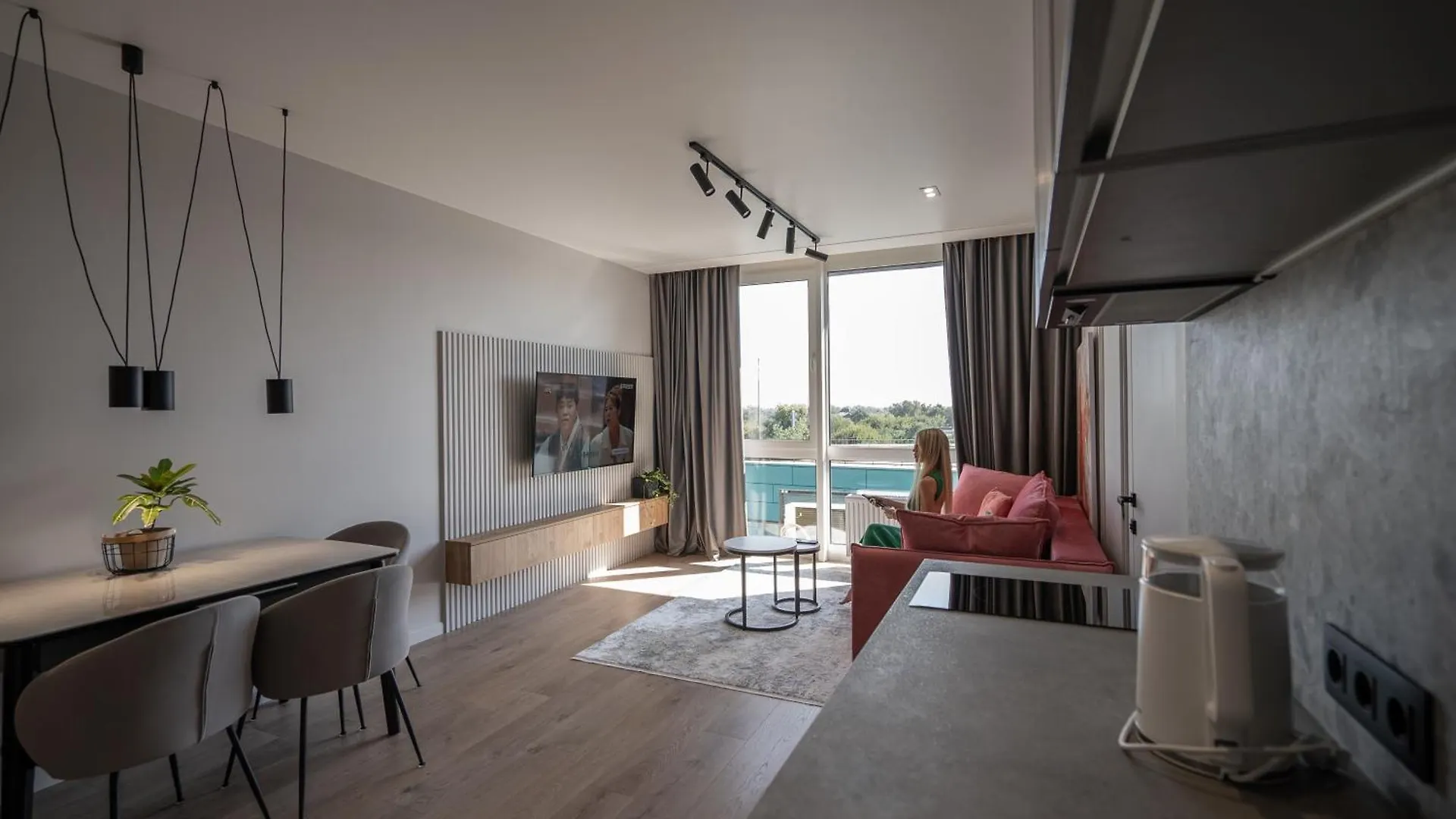 Slavutich Ecoloft Studios Kyiv 0*,  Ukraine